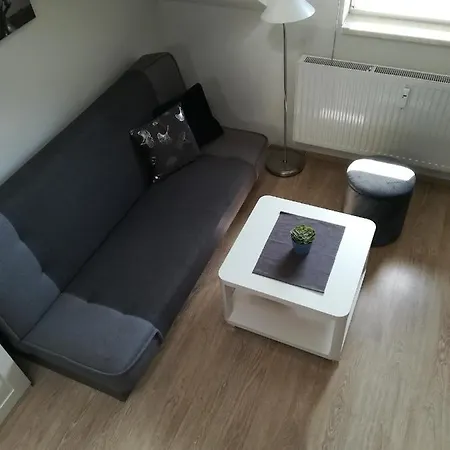 Διαμέρισμα Apartman Runway 16 K Pronajmu - *
